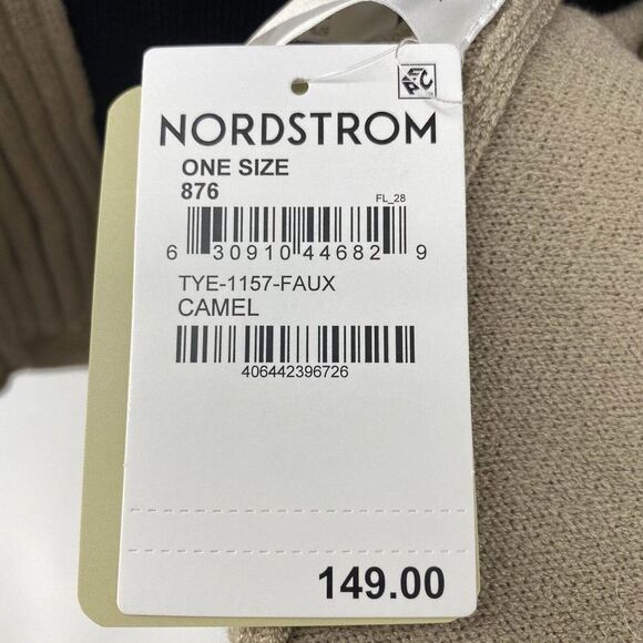 La Fiorentina Ruana Poncho With Faux Trim Collar Camel NWT - Picture 7 of 9